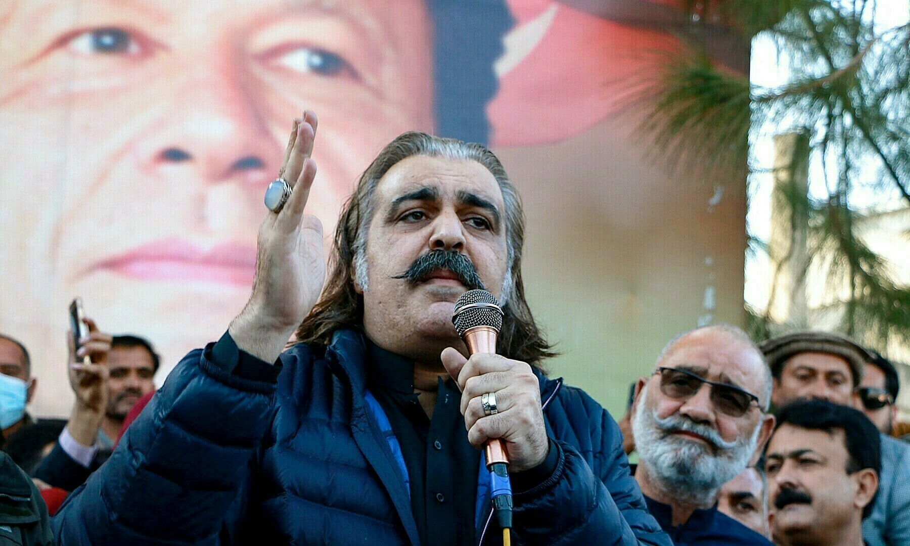 علی امین گنڈاپور