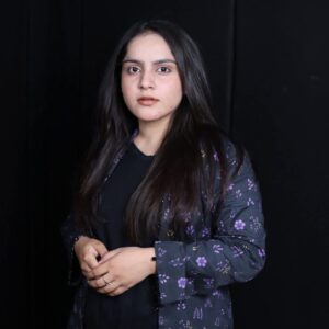 Picture of مناہل سرفراز