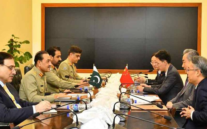 ترجمان پاک فوج کے مطابق دوران ملاقات دہشت گردی و عسکریت پسندی کے خاتمے سمیت کئی امور پر اتفاق کیا گیا