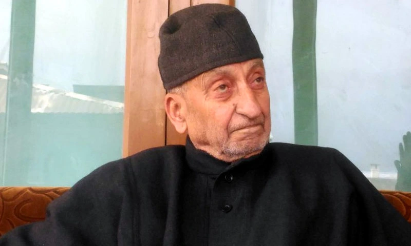 حریت کانفرنس کے سابق چئیر مین پروفیسر عبدالغنی بھٹ کے انتقال وزیرِ خارجہ اسحاق ڈار، وزیرِ اعلی پنجاب مریم نواز کا اظہارِ افسوس