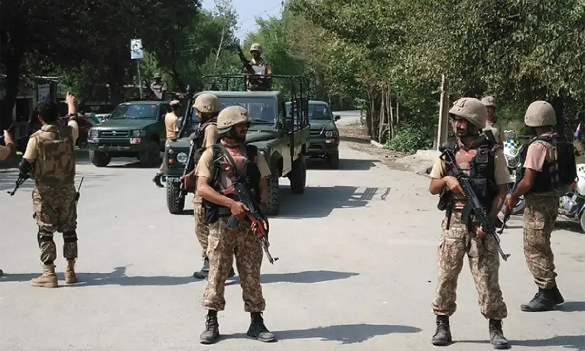 بلوچستان کے علاقے مند میں بارودی سرنگ کا دھماکہ، پانچ اہلکار شہید