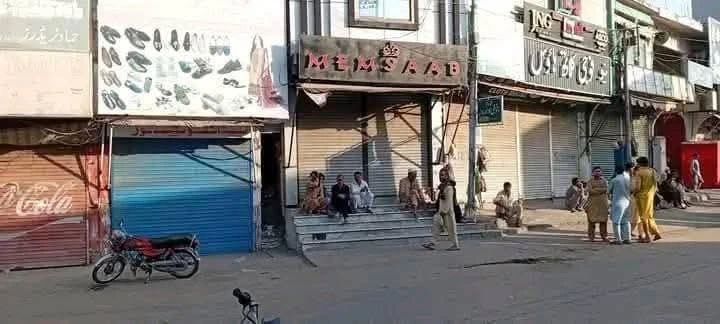 آزاد کشمیر میں عوامی ایکشن کمیٹی کی کال پر شٹر ڈاؤن ہڑتال، انٹرنیٹ سروسز معطل