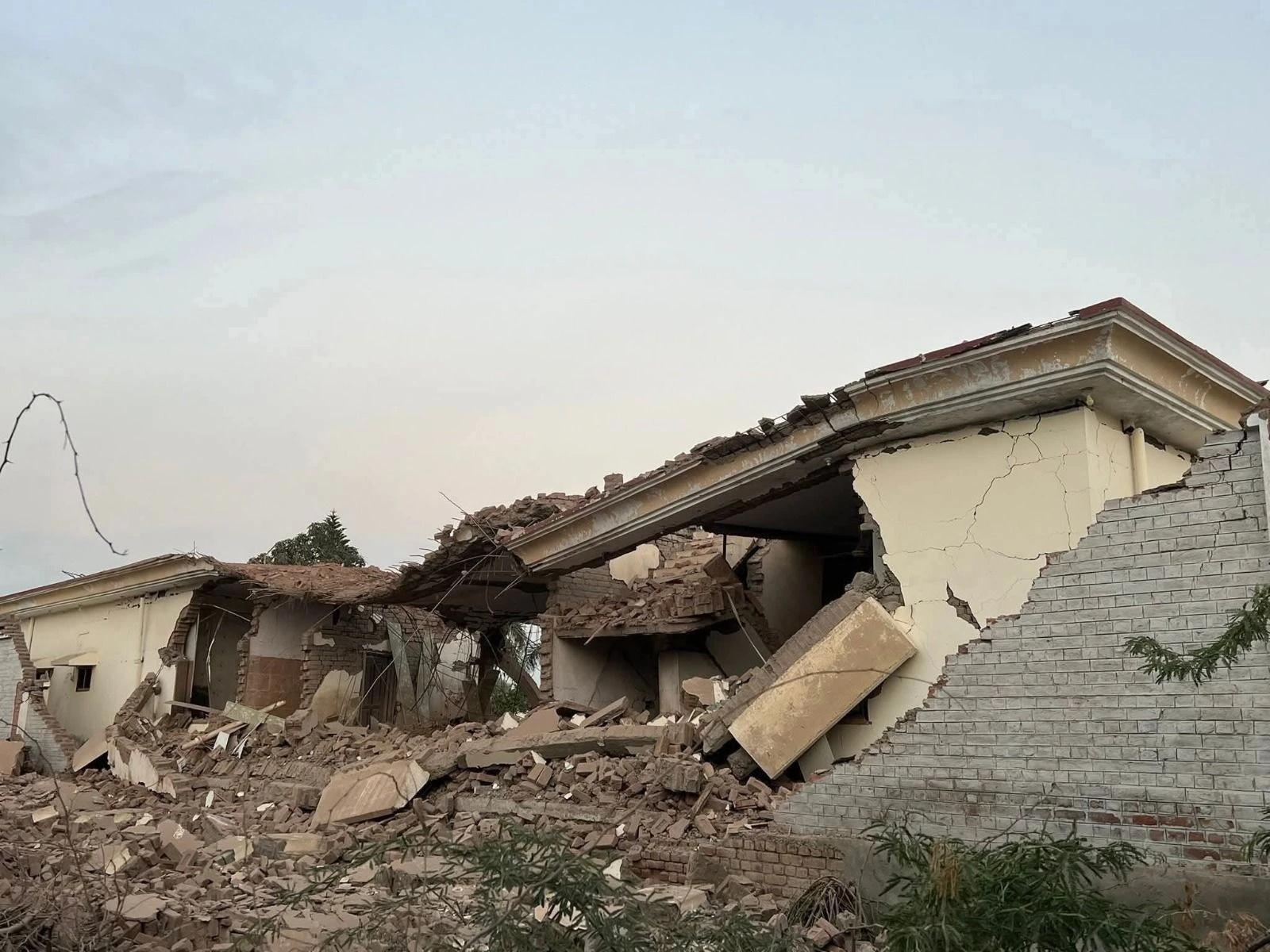 باکا خیل میں پاک فضائیہ کا کامیاب آپریشن، بنوں ایف سی لائن حملے کا ماسٹر مائنڈ ہلاک