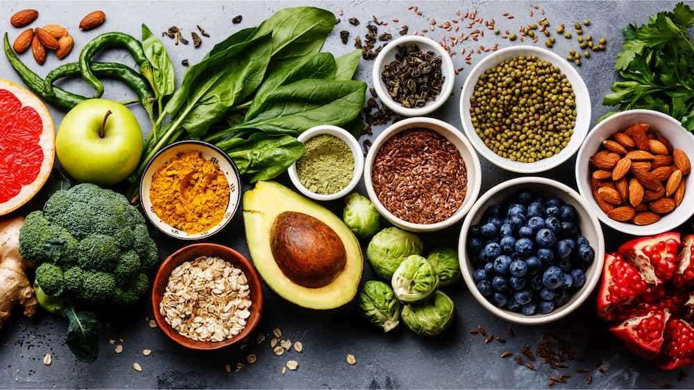 ہولسٹک ایٹنگ: صرف کھانا نہیں، زندگی کا توازن