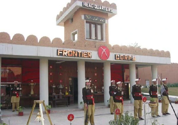 کوئٹہ میں ایف سی ہیڈکوارٹرز کے قریب خوفناک دھماکہ؛ 8 افراد شہید، 19 زخمی