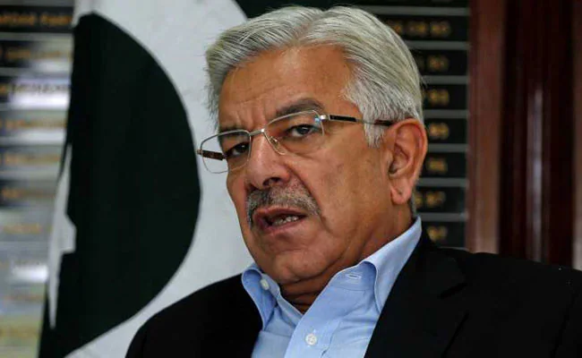 ایک ٹرائی اینگل بن گیا ہے جس میں بھارت، افغانستان اور پی ٹی آئی ہیں؛ خواجہ آصف