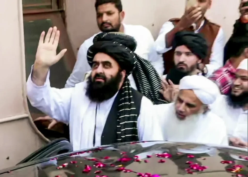 افغان وزیر خارجہ امیر خان متقی کا دار العلوم دیوبند کا دورہ، فقید المثال استقبال کیا گیا