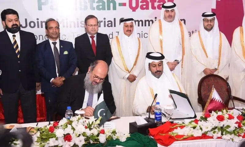 معاہدے کے مطابق قطر پاکستان میں 3 ارب ڈالر کی سرمایہ کاری کرے گا
