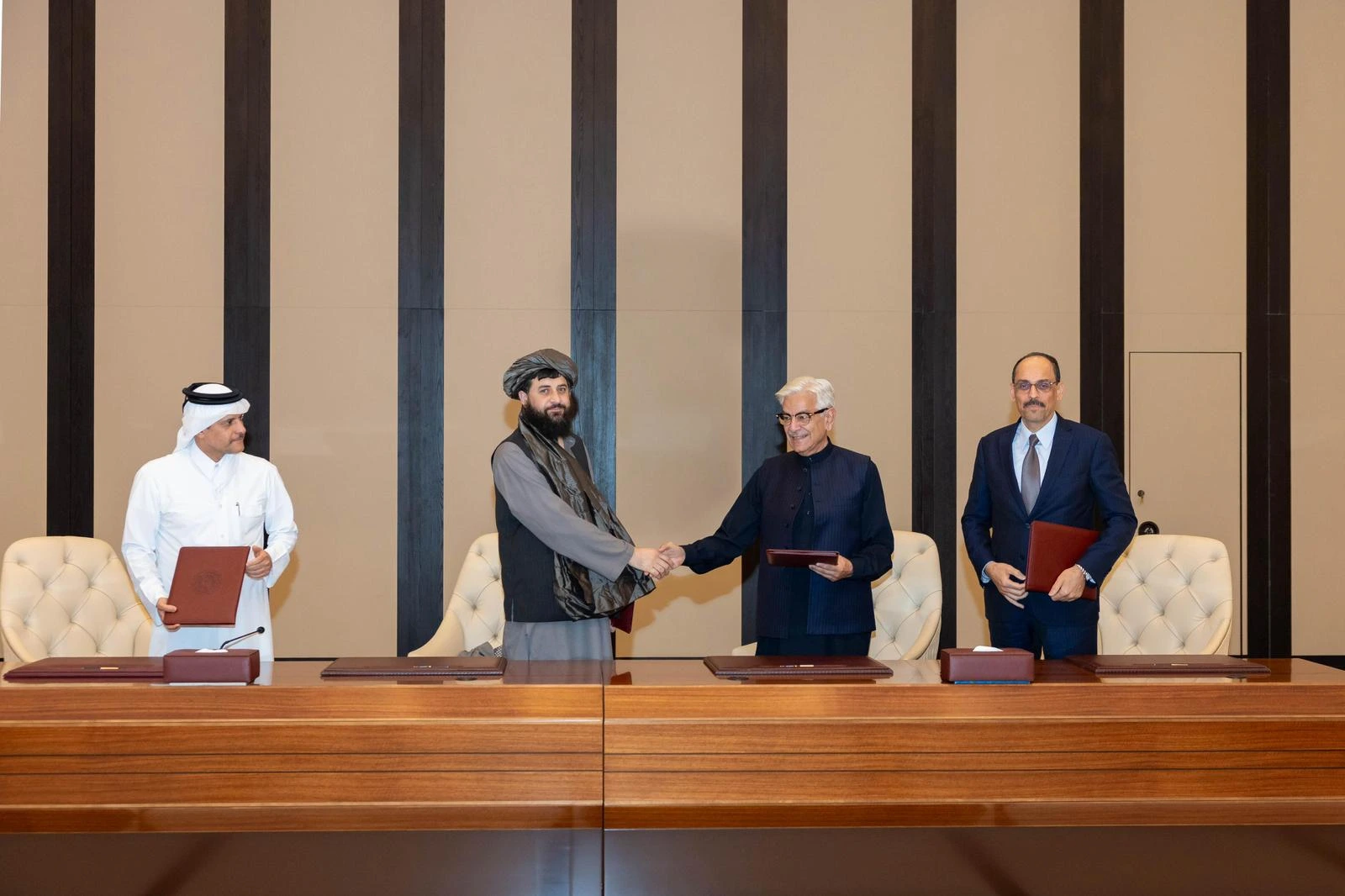 دوحہ مذاکرات کامیاب؛ پاکستان اور افغانستان کا فوری جنگ بندی اور افغان سرزمین کا پاکستان کے خلاف استعمال روکنے پر اتفاق