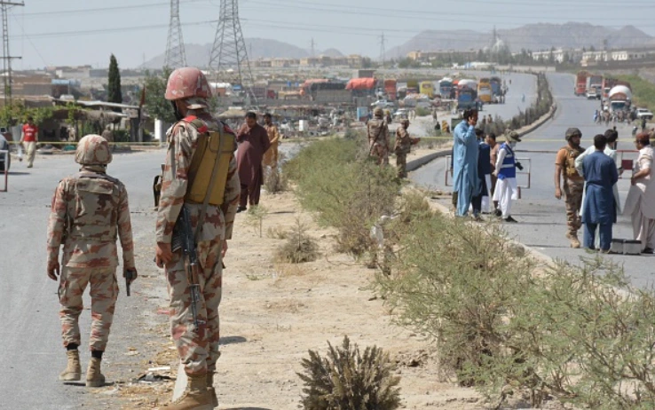 خضدار میں سکیورٹی فورسز کا کامیاب آپریشن، بی ا یل اے کے 14 دہشتگرد ہلاک