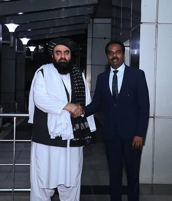 افغان وزیر خارجہ امیر خان متقی چھ روزہ دورے بعد بھارت پہنچ گئے