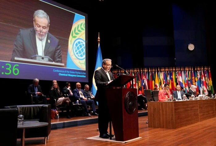 ایرانی وزیرِ خارجہ عباس عراقچی نے اسرائیل کو مشرقِ وسطیٰ میں قیامِ امن کی راہ میں سب سے بڑی رکاوٹ اور امریکہ کو عالمی قوانین کی خلاف ورزی کا ذمہ دار قرار دیا