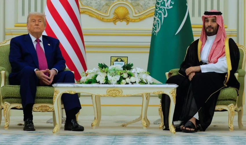 سعودی ولی عہد محمد بن سلمان نے اسرائیل کے ساتھ تعلقات معمول پر لانے کی امریکی صدر ٹرمپ کی پیشکش مسترد کرتے ہوئے واضح کرتے ہوئے کہا کہ فلسطینی حقوق کے بغیر کوئی نارملائزیشن ممکن نہیں