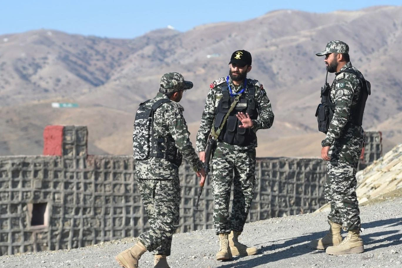 سیکیورٹی فورسز نے وانا کیڈٹ کالج میں خودکش حملہ ناکام بنا دیا، تمام حملہ آور ہلاک