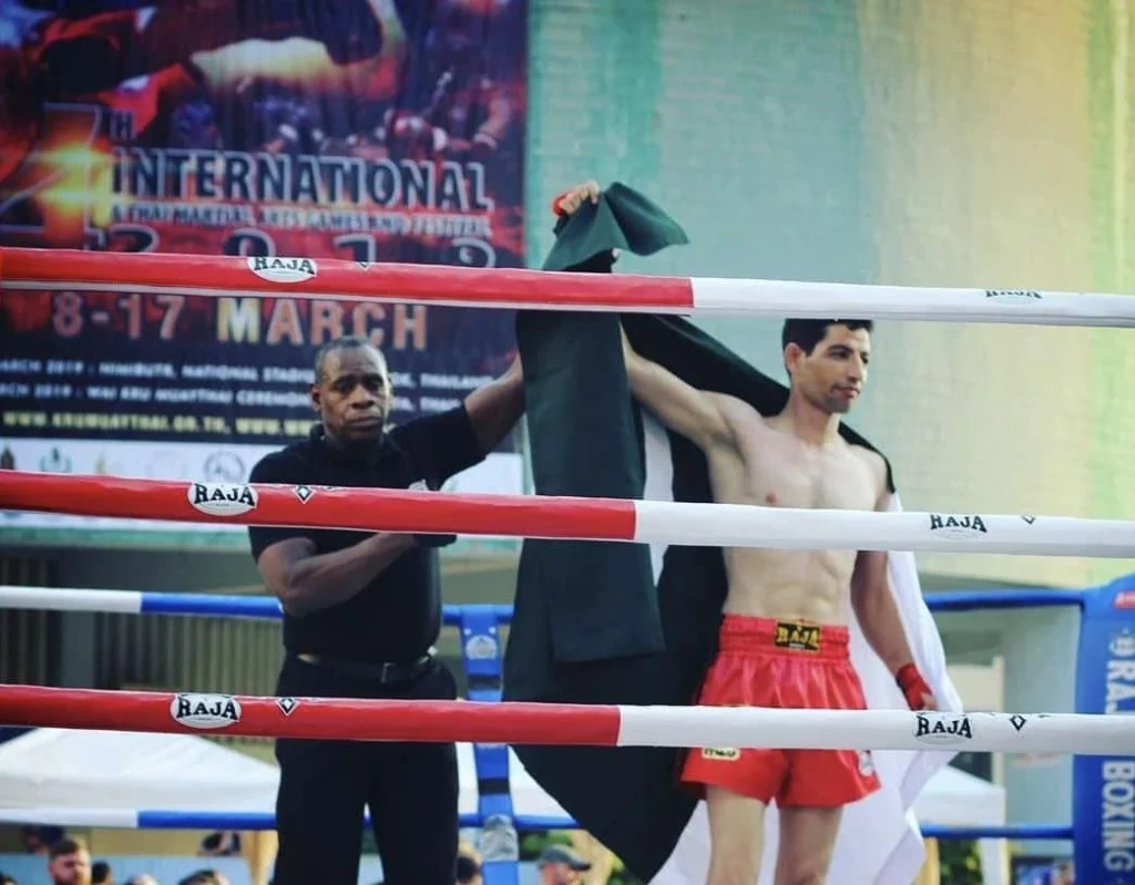 وعدہ خلاف حکمران اور اختیار ولی کی کوشش - خان سعید آفریدی کی سرپرستی کون کرے گا؟