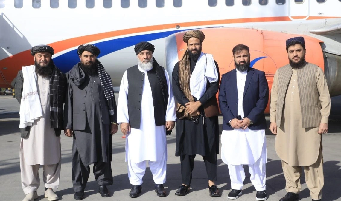 نورالدین عزیزی کا دورۂ بھارت: سفارتی شور اور معاشی سناٹا