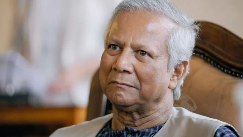 نگران وزیرِاعظم پروفیسر محمد یونس نے کہا ہے کہ بنگلہ دیش اس وقت ایک نازک دوراہے پر کھڑا ہے، اس لیے حکومت منصفانہ اور جامع ریفرنڈم کے ساتھ ساتھ پارلیمانی انتخابات کو یقینی بنائے گی