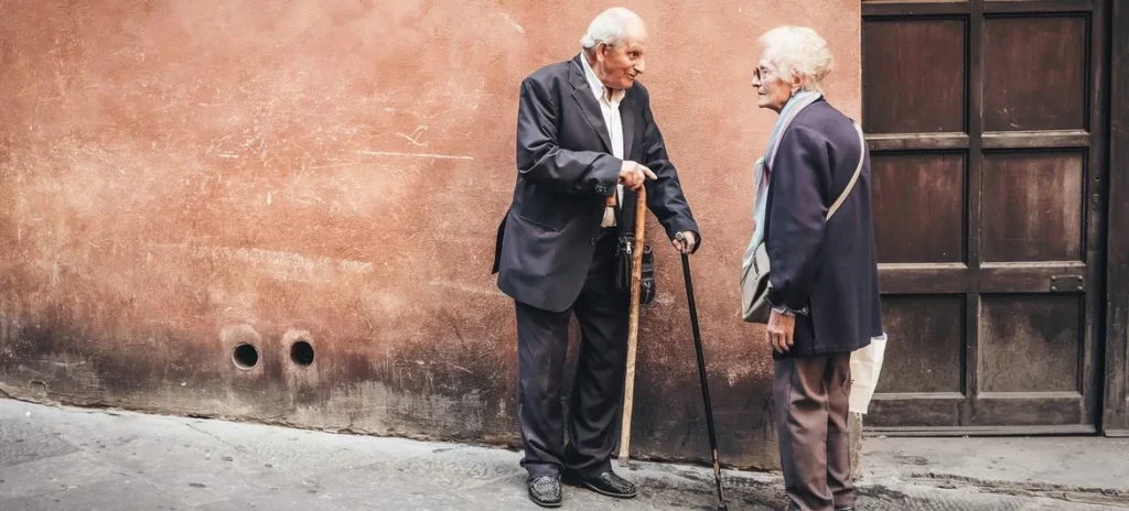 ورپ میں بڑھتی ہوئی عمررسیدہ آبادی اور وسطی ایشیا میں نوجوانوں کی بڑھتی تعداد خطوں کی معیشت، روزگار اور سماجی ڈھانچوں پر اثر ڈال رہی ہے