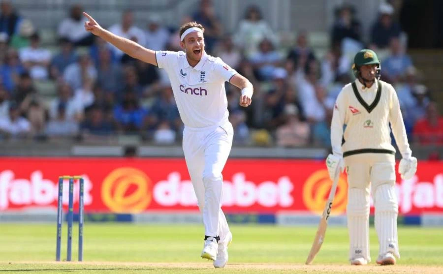 کپتان پیٹ کمنز کی غیر موجودگی میں اسٹیو اسمتھ ٹیم کی قیادت کریں گے اور ٹیم میں تجربہ کار کھلاڑیوں کے ساتھ نوجوان ٹیلنٹ کو بھی شامل کیا گیا ہے