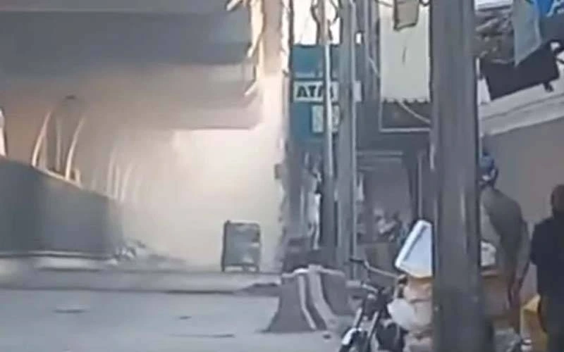 سیکیورٹی فورسز نے ایف سی ہیڈ کوارٹر پر خودکش حملے کی کوشش ناکام بنا دی۔ ایک حملہ آور نے گیٹ پر دھماکہ کیا جبکہ دو اندر گھسنے والے دہشت گرد فورسز نے ہلاک کردیا