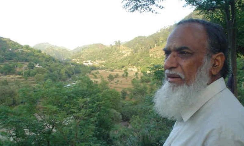 سلطان بشیر محمود؛ اختلاف سے انکار تک؟