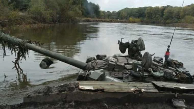 راجستھان میں مشق کے دوران بھارتی ٹینک اندرا گاندھی نہر میں ڈوب گیا، حادثے میں ایک فوجی ہلاک جبکہ دوسرا محفوظ نکل آیا