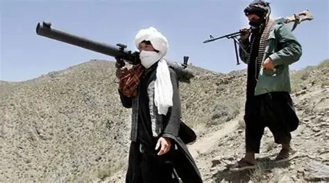 اقوامِ متحدہ کی رپورٹ کے مطابق افغان سرزمین سے داعش خراسان، القاعدہ اور تحریکِ طالبان پاکستان کی موجودگی اور سرگرمیاں جاری ہیں