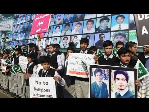 نوے ژوند ادبی، ثقافتی اور فلاحی تنظیم اسلام آباد کے زیرِ اہتمام اے پی ایس شہداء کو سلام ادب، شمع اور عزمِ امن کے ساتھ 11ویں برسی پر پروقار مشاعرہ و شمع افروزی