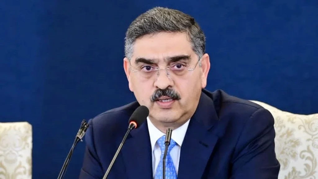 جنگ نہیں، مذاکرات ہی پاک افغان مسئلے کا مستقل حل ہے؛ انوار الحق کاکڑ