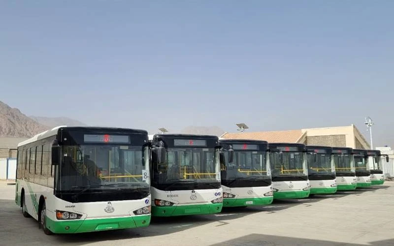 محکمہ ٹرانسپورٹ بلوچستان کے مطابق عوامی آمدورفت بہتر بنانے کے لیے چین سے منگوائی گئی 17 بسوں پر 81 کروڑ روپے کی لاگت آئی ہے