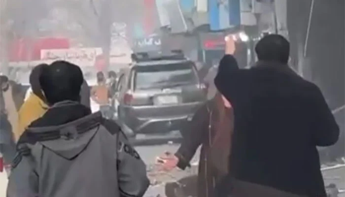 کابل کے شہر نو کے ایک ہوٹل میں زوردار دھماکہ، نو افراد ہلاک، متعدد زخمی، ہوٹل اور قریبی دکانیں متاثر ہوئیں