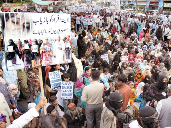 وزیراعلیٰ بلوچستان سرفراز بگٹی کے مطابق صوبے میں گمشدہ افراد کا مسئلہ مستقل طور پر حل ہو چکا ہے اور گڈ گورننس و میرٹ کے ذریعے عوام کی محرومیوں کا ازالہ کیا جا رہا ہے