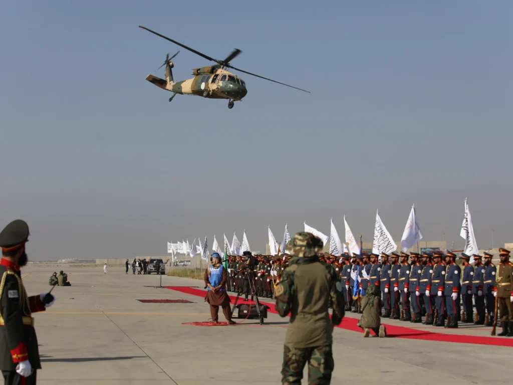 بگرام ایئربیس کی ممکنہ بحالی، ایران کے خلاف امریکی منصوبوں کی بازگشت