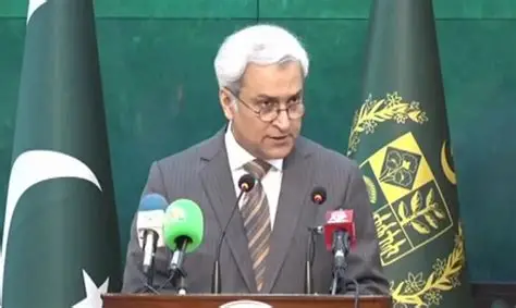 ترجمان دفترِ خارجہ طاہر حسین اندرابی کے مطابق گزشتہ مئی کے تنازع میں بھارت نے جنگ بندی کے لیے تیسرے ملک سے مداخلت کی اور پاکستان کے خلاف جارحیت و کشمیری انسانی حقوق کی خلاف ورزیوں پر تشویش ہے