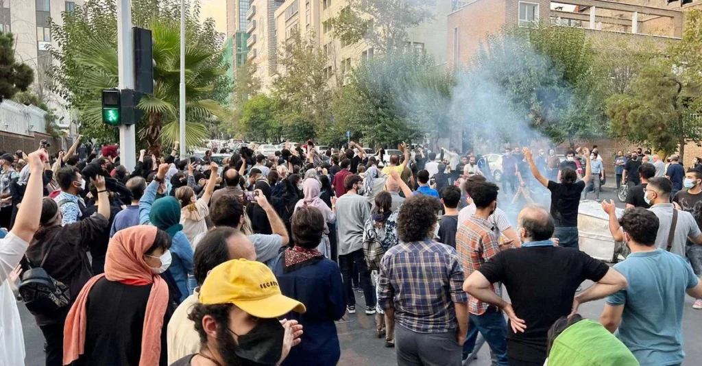 پولیس افسر لیفٹیننٹ کرنل شاہین دہقان