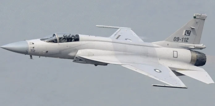 رائٹرز کے مطابق پاکستان اور سعودی عرب کے مابین سعودی قرض کو جے ایف سترہ تھنڈر لڑاکا طیاروں کے معاہدے میں تبدیل کرنے پر مذاکرات جاری ہیں