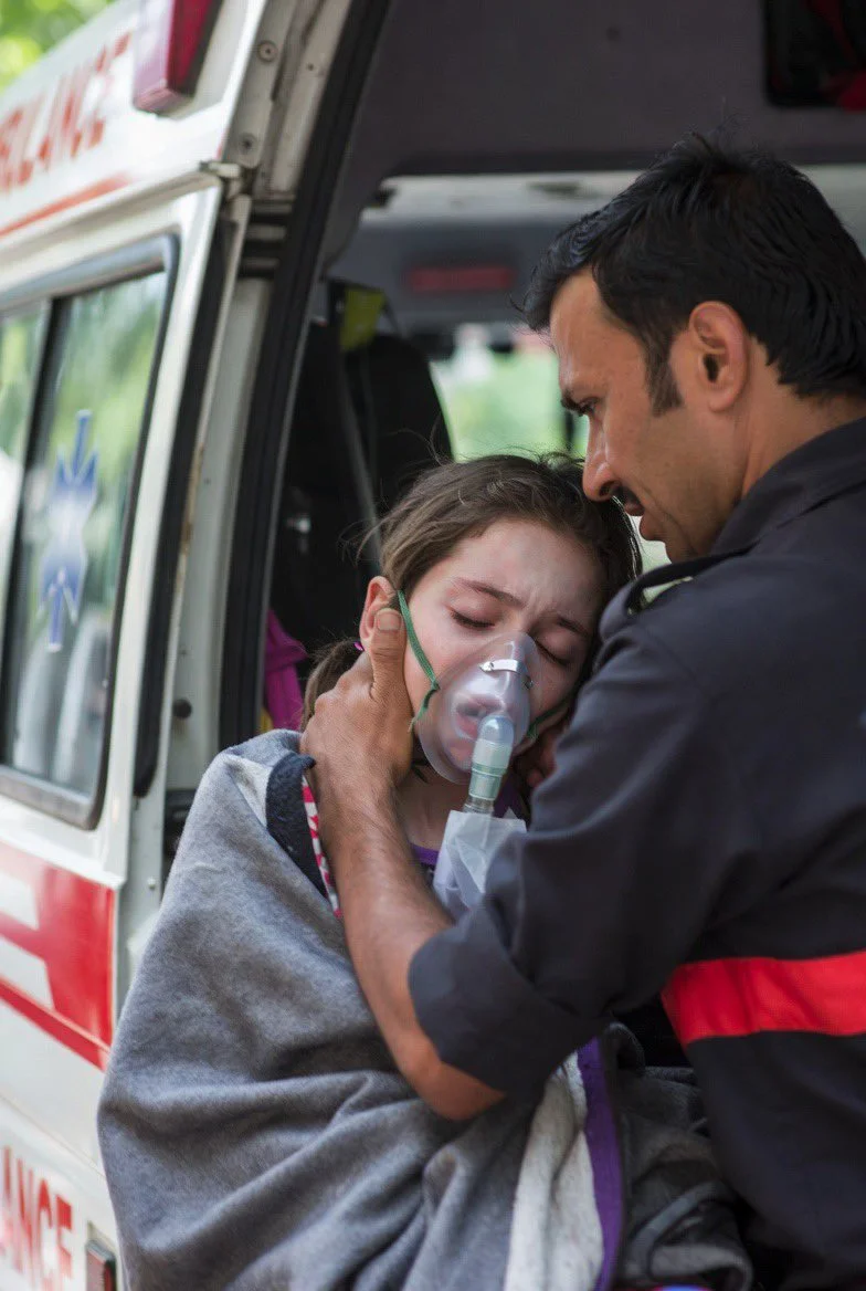 پاکستان تحریک انصاف کا ڈی آئی خان دھرنا: راستہ بند ہونے سے بیمار بچی جاں بحق، خاندان کا احتجاج