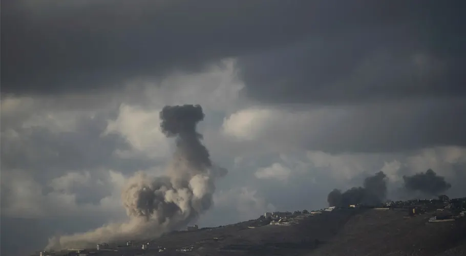 ایران نے اپنی سرزمین پر ہونے والے حملوں کا بدلہ لیتے ہوئے اسرائیل پر میزائل داغ دیے ہیں، جس سے پورے خطے میں جنگی صورتحال پیدا ہو گئی ہے