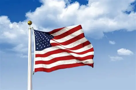 امریکہ نے ایران میں امریکی شہریوں کے لیے سفری انتباہ جاری کرتے ہوئے فوری انخلاء کی ہدایت کی ہے۔ اغواء، جاسوسی کے جھوٹے الزامات اور سفارتی مدد کی عدم دستیابی جیسے شدید خطرات کو اس فیصلے کی بنیاد بتایا گیا ہے