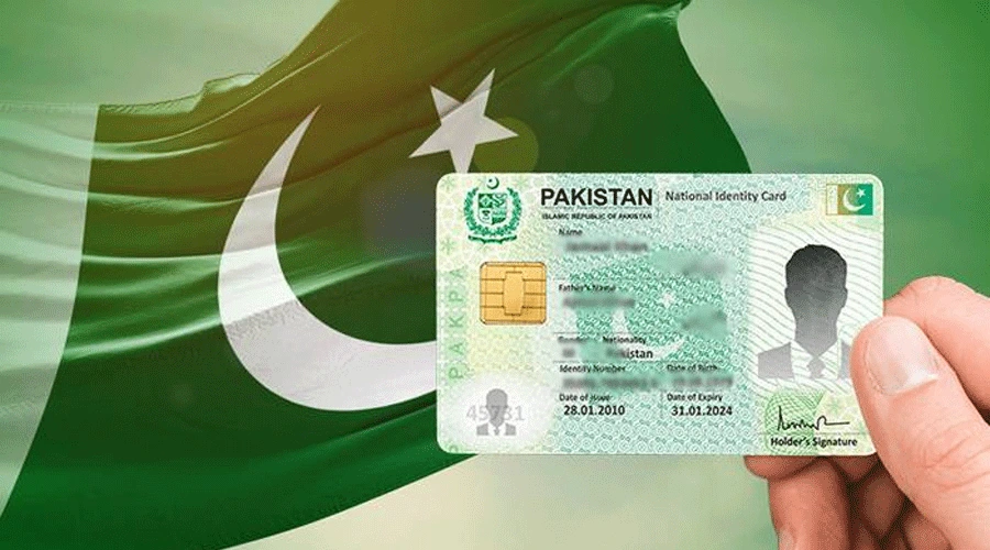 دہشت گردی کے خلاف جنگ میں ایک نئی حکمت عملی کے تحت پاکستان نے کالعدم تنظیموں سے منسلک 7,500 سے زائد افراد کی شہریت منسوخ کر دی ہے اور ان کے تمام اثاثے ضبط کر لیے ہیں