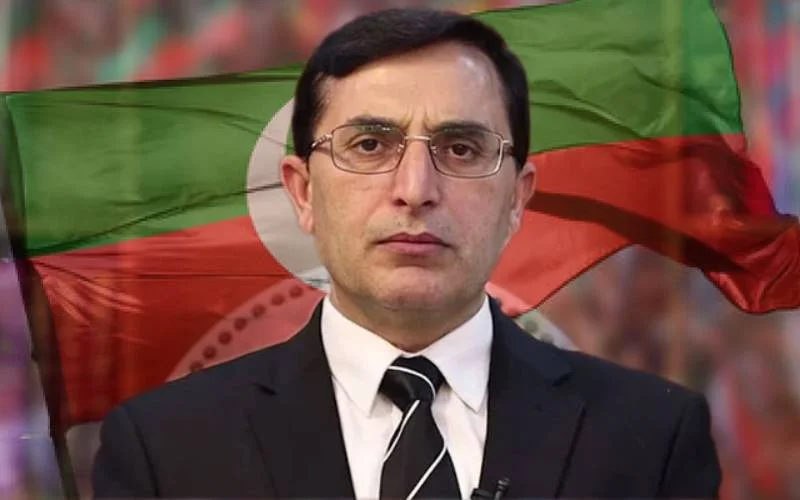 سوکھی روٹی اور سادہ دودھ کے دعوے بے نقاب؛ سی سی ٹی وی فوٹیج میں بیرسٹر گوہر، محمود اچکزئی اور راجہ ناصر عباس کی پرتعیش ضیافت نے نام نہاد انقلابی بیانیے کی قلعی کھول دی