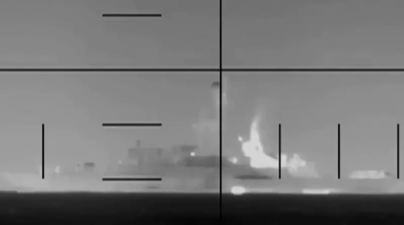 امریکی آبدوز کا ایرانی جہاز پر حملہ