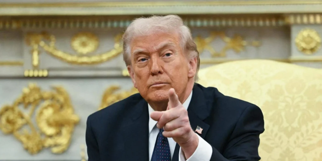 امریکی صدر پر جوہری کوڈز کے استعمال کی کوشش کا مبینہ الزام؛ وائٹ ہاؤس نے تمام دعوؤں کو 'جھوٹا' قرار دے کر مسترد کر دیا، پینٹاگون کے ایٹمی چیف کی برطرفی کی خبروں نے واشنگٹن میں ہیجان پیدا کر دیا۔