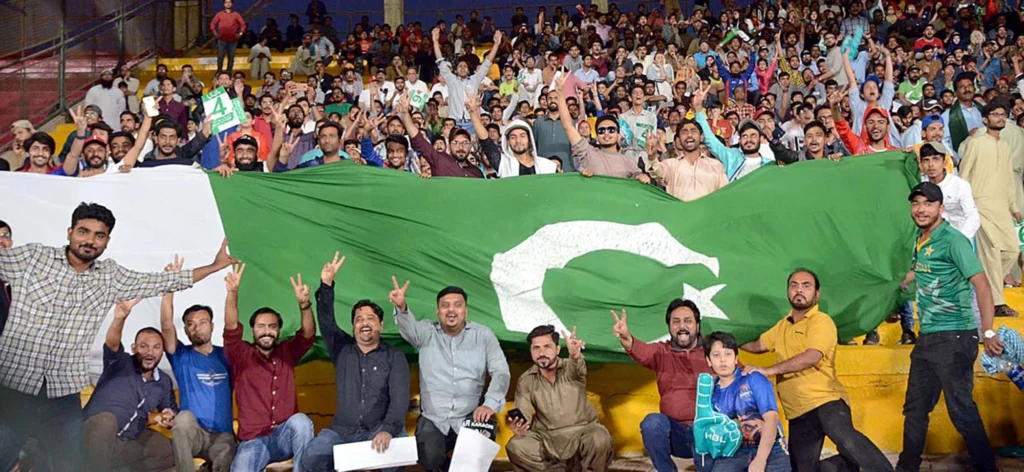 پی ایس ایل فائنل میں شائقین کو آنے کی اجازت