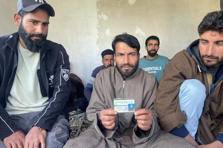 مقبوضہ کشمیر کے مغل خاندان کے دو بھائیوں کی 26 سال کے وقفے سے ہلاکتیں؛ بھارتی فوج کے ہاتھوں راشد مغل کی جعلی مقابلے میں شہادت نے کشمیریوں کے زخم تازہ کر دیے۔