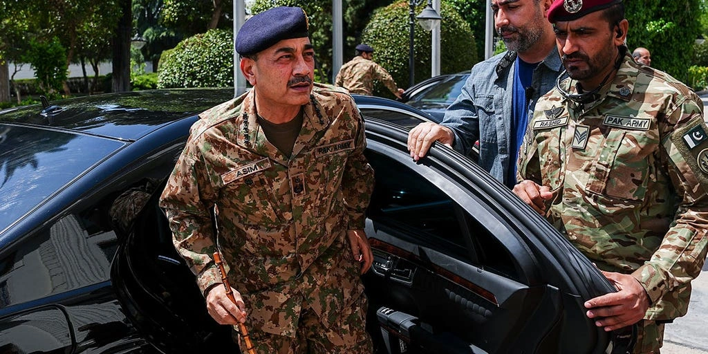 عاصم منیر ایک بار پھر متحرک