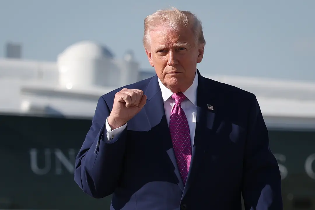 صدر ڈونلڈ ٹرمپ نے ایرانی قیادت میں 'کنفیوژن' کا حوالہ دیتے ہوئے اپنے نمائندوں کا اسلام آباد کا دورہ منسوخ کر دیا؛ ایران کو براہِ راست کال کرنے کا مشورہ۔