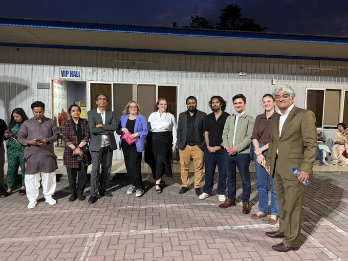 مطیع اللہ جان پر پابندی کا معاملہ