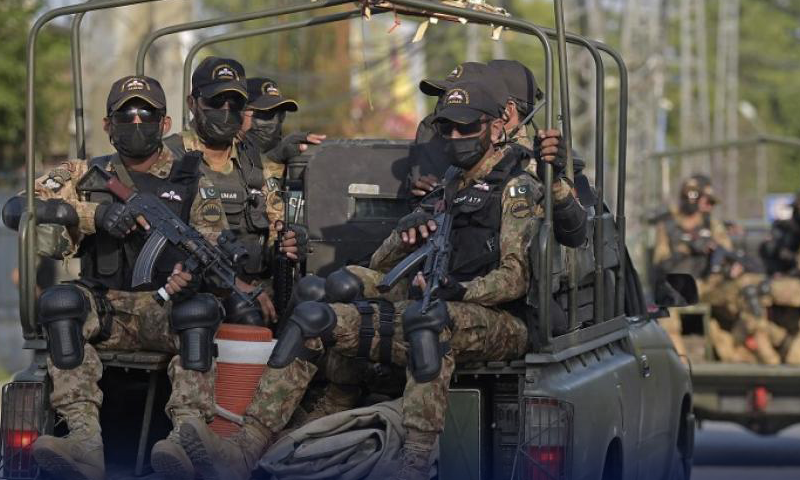 بلوچستان میں افغان دہشتگرد گرفتار، تعلق ٹی ٹی پی سے تھا؛ وزیر داخلہ بلوچستان نے افغانستان کو آڑے ہاتھوں لے لیا