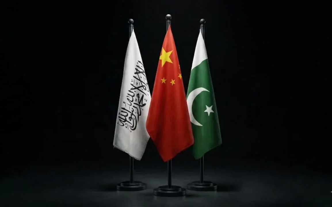 چینی وزارتِ خارجہ نے پاکستان اور افغانستان کو اپنے تمام تصفیہ طلب مسائل مذاکرات کے ذریعے حل کرنے کی تلقین کی ہے؛ بیجنگ دونوں ممالک کے درمیان کشیدگی کم کرنے کے لیے اپنا تعمیری کردار ادا کرتا رہے گا